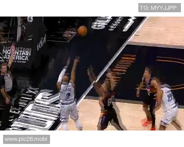 杰文-卡特连续起跳三分出手,极限命中再度追平比分